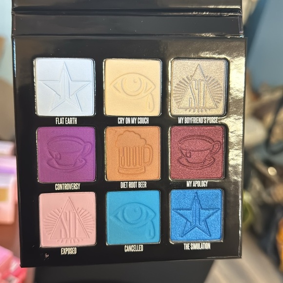 Jeffree star mini controversy eyeshadow, palette brand new - Picture 3 of 3